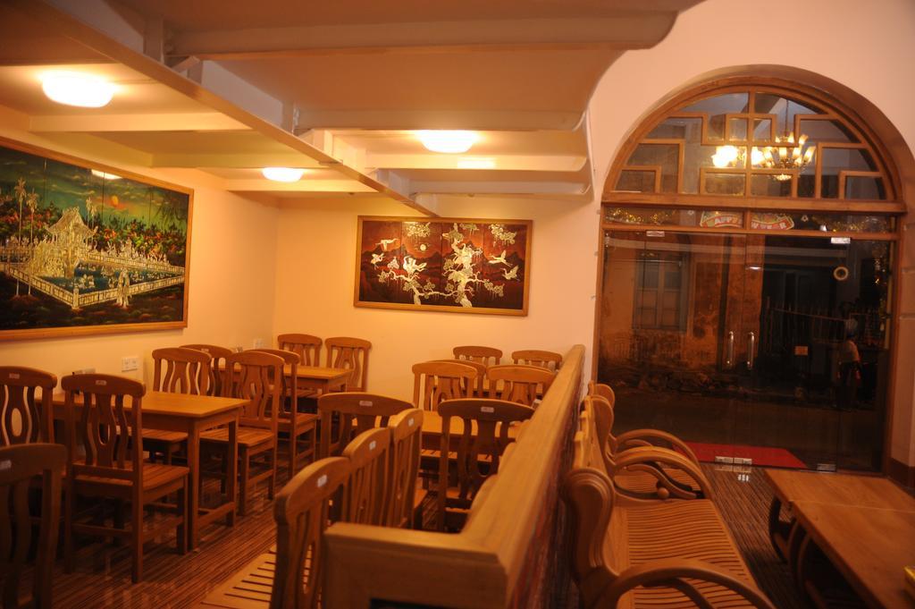 Yangon Urban Hotel Exterior foto